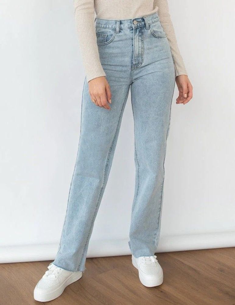 Light Wash Straight Leg Jeans