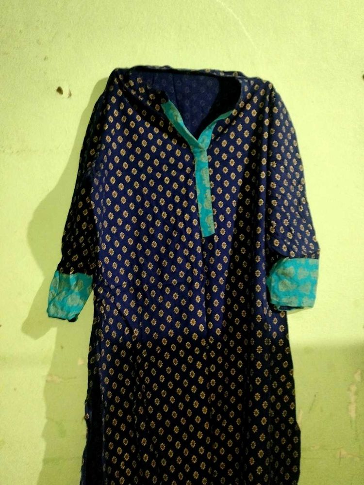 Avasaa Kurti Medium Size Used Once .