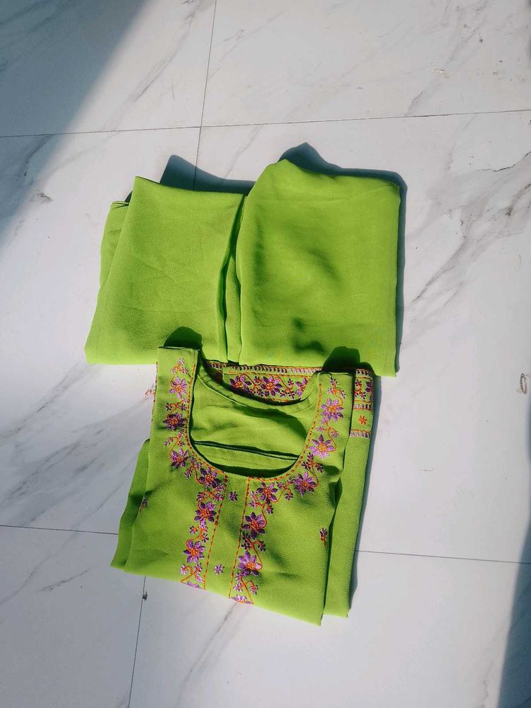 Green Embroidered Kurta Set