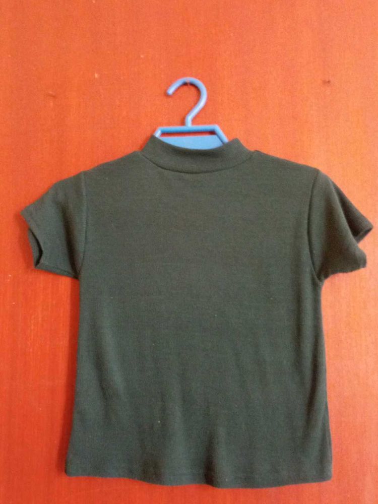 Cute Olive Green Top