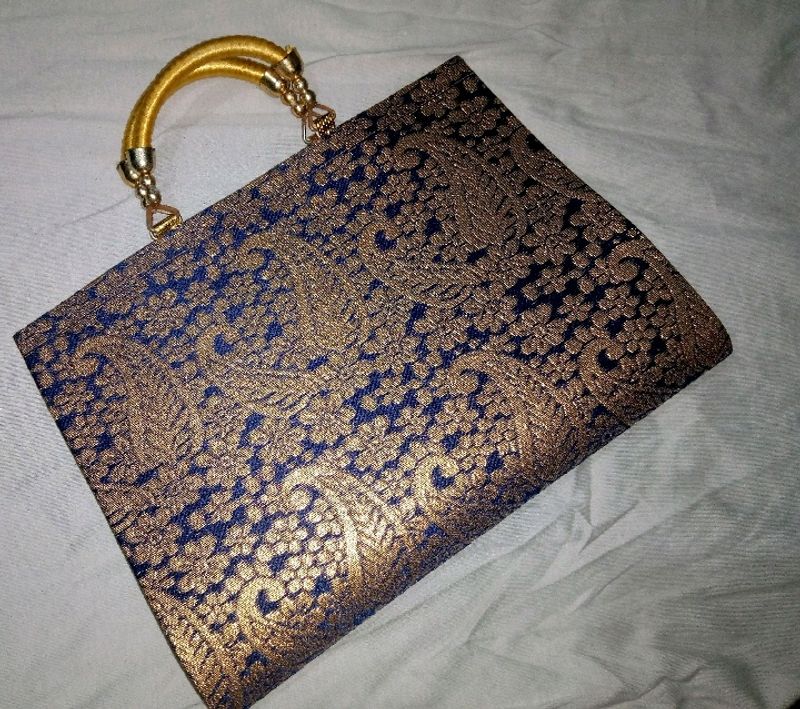HANDBAG FOR WOMEN TO CARRY WITH ETHNIC WEAR