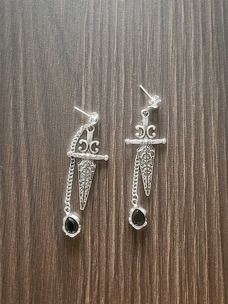Royalcore sword Earrings.