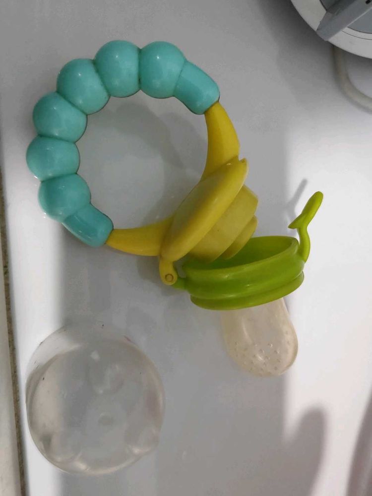 Babyhug Fruit N Food Nibbler