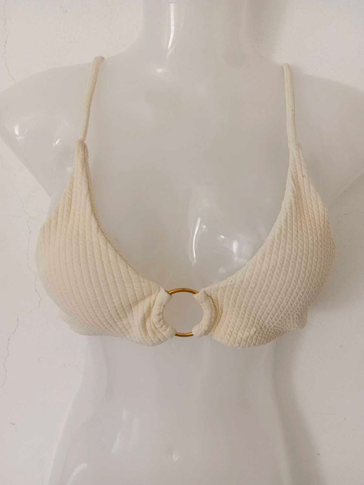 CREAM BRALETTE