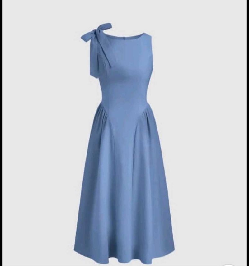 Chic Blue Midi Dress