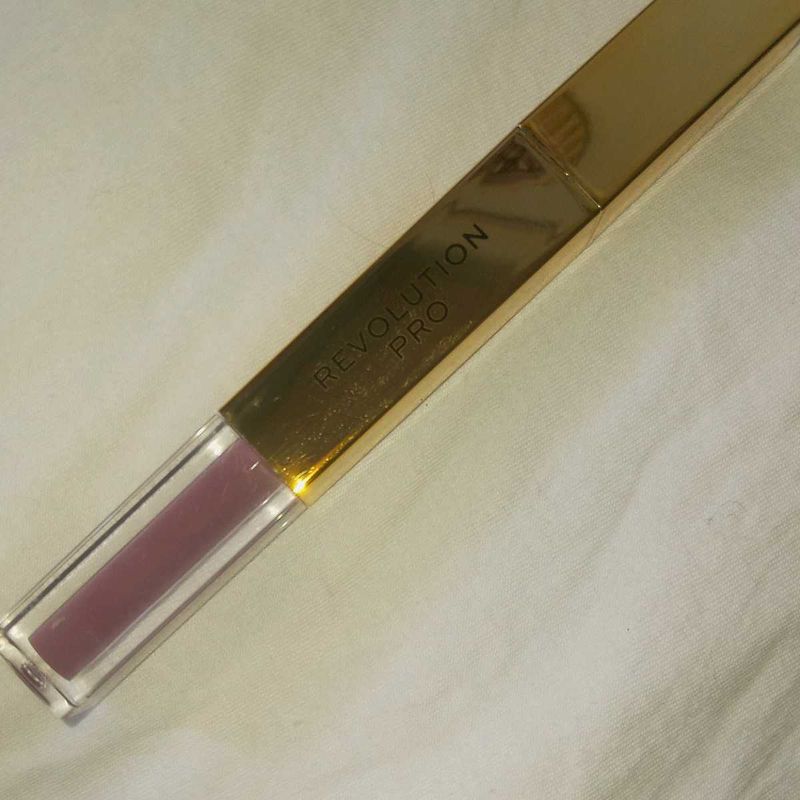 REVOLUTION PRO 24 LIP DUO