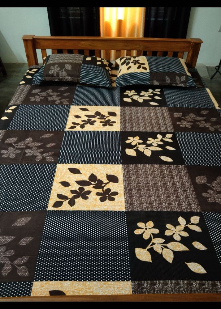 Floral Bedsheet with Pillow Covers