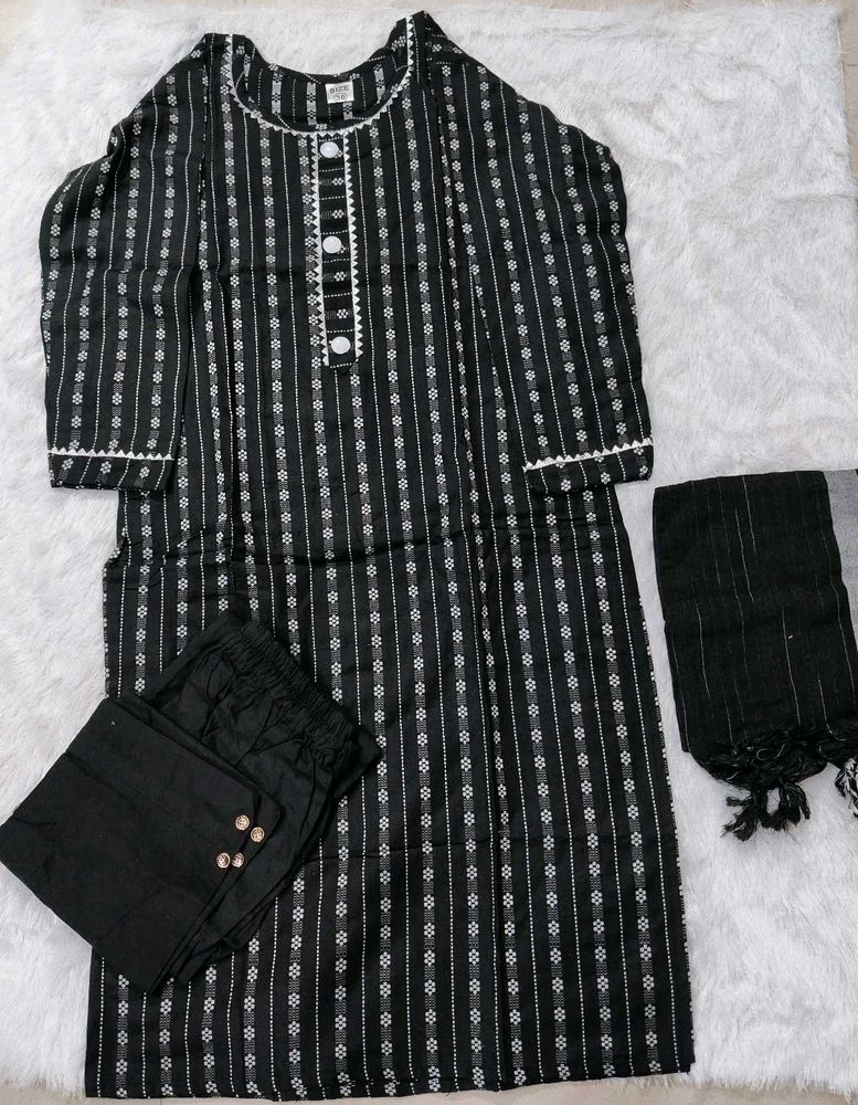 Black &amp; White Striped Kurti Set
