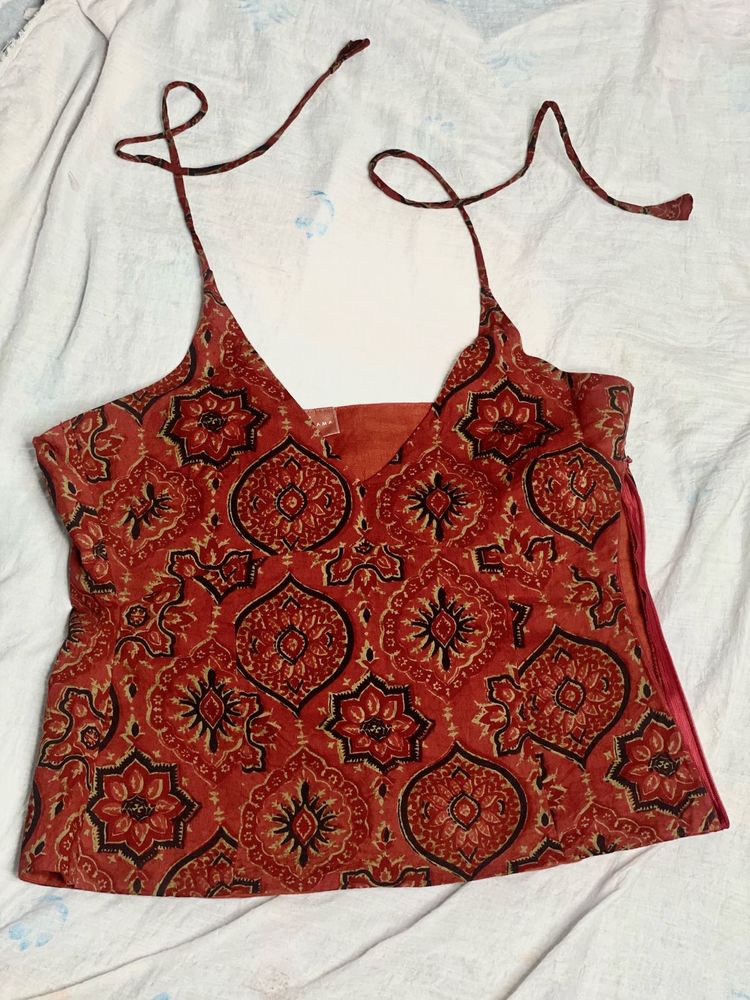 Araha halter neck top