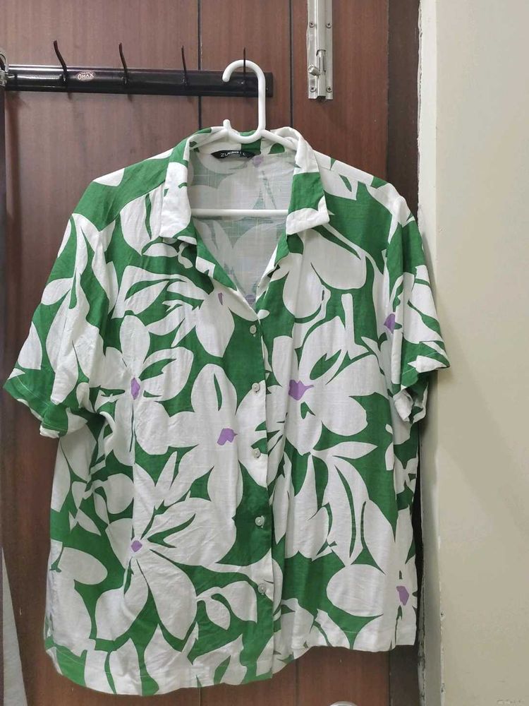 Floral Print Short Sleeve Button-Up
