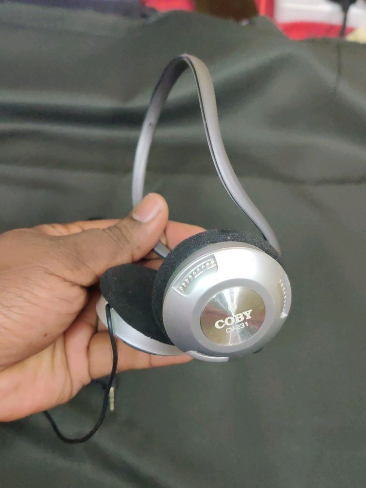 Coby Wired Headphones / Earphones