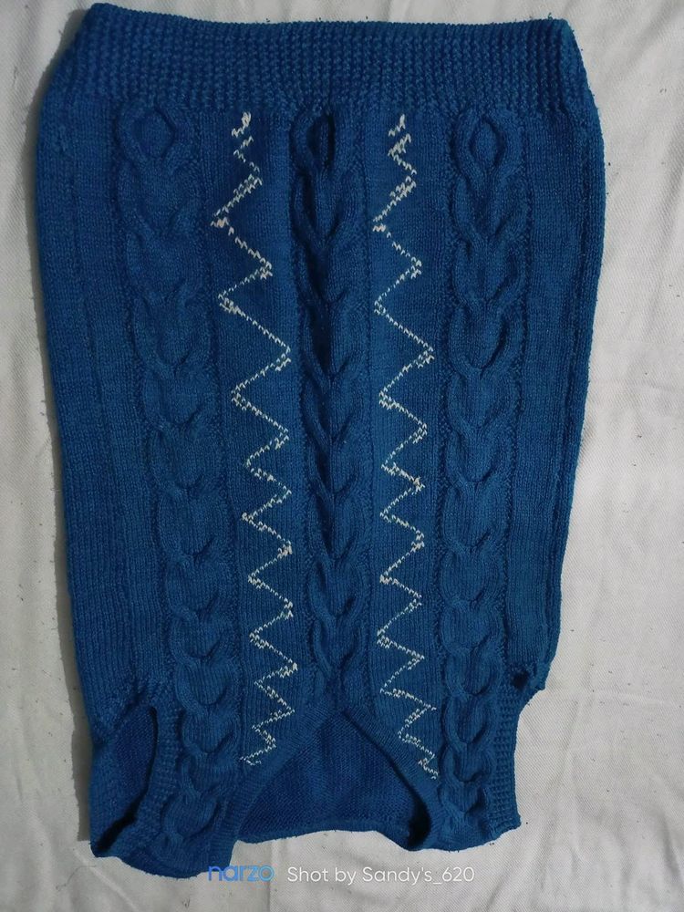 HAND KNITTEN SWEATER