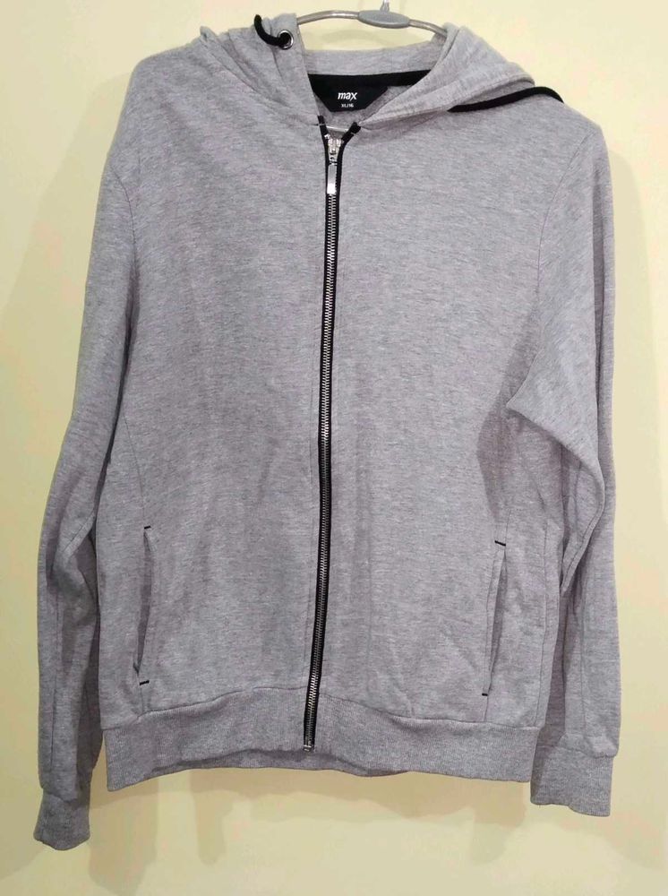 Max Grey pullover