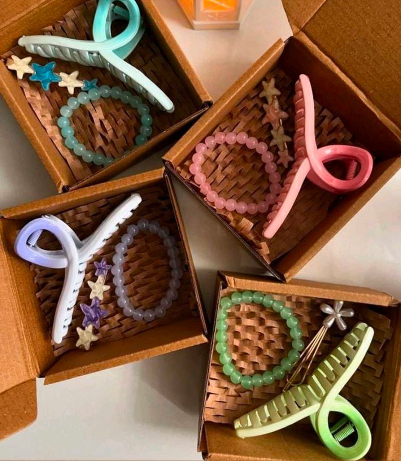 Cute Hair Claw &amp; Bracelet Set