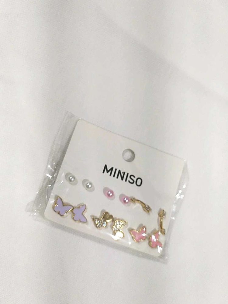 Miniso Butterfly Stud Earring Set