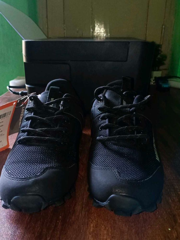 Black Hiking Shoes - Size 8,9,10 Available