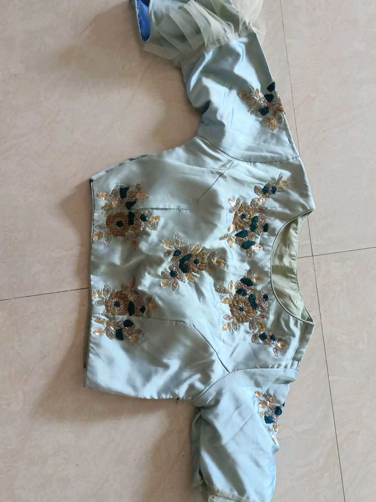 Olive Green Colour Saaree