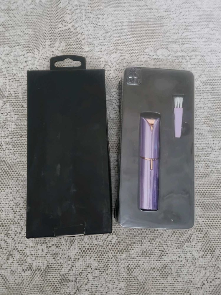 Flawless Facial Hair Remover