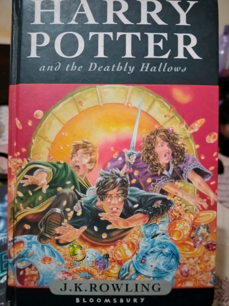 Harry Potter And The Deathly Hallows In Good Condition