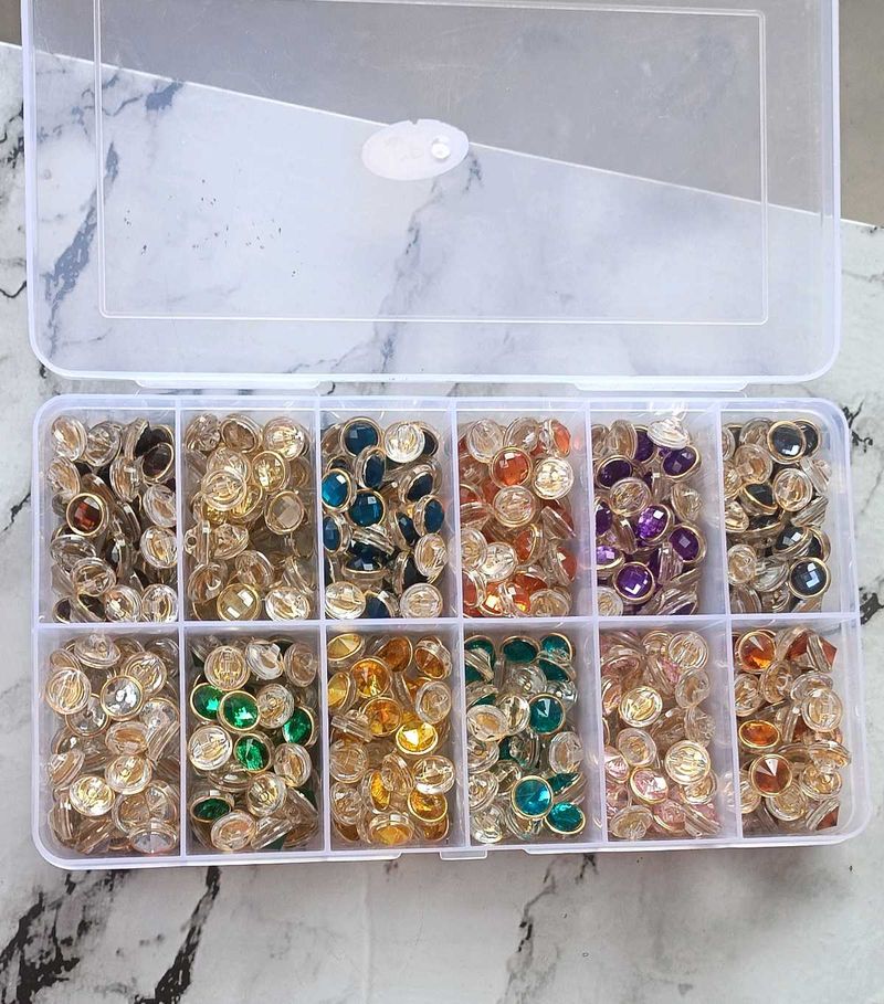Fancy Ladies Button (Pack of 432)