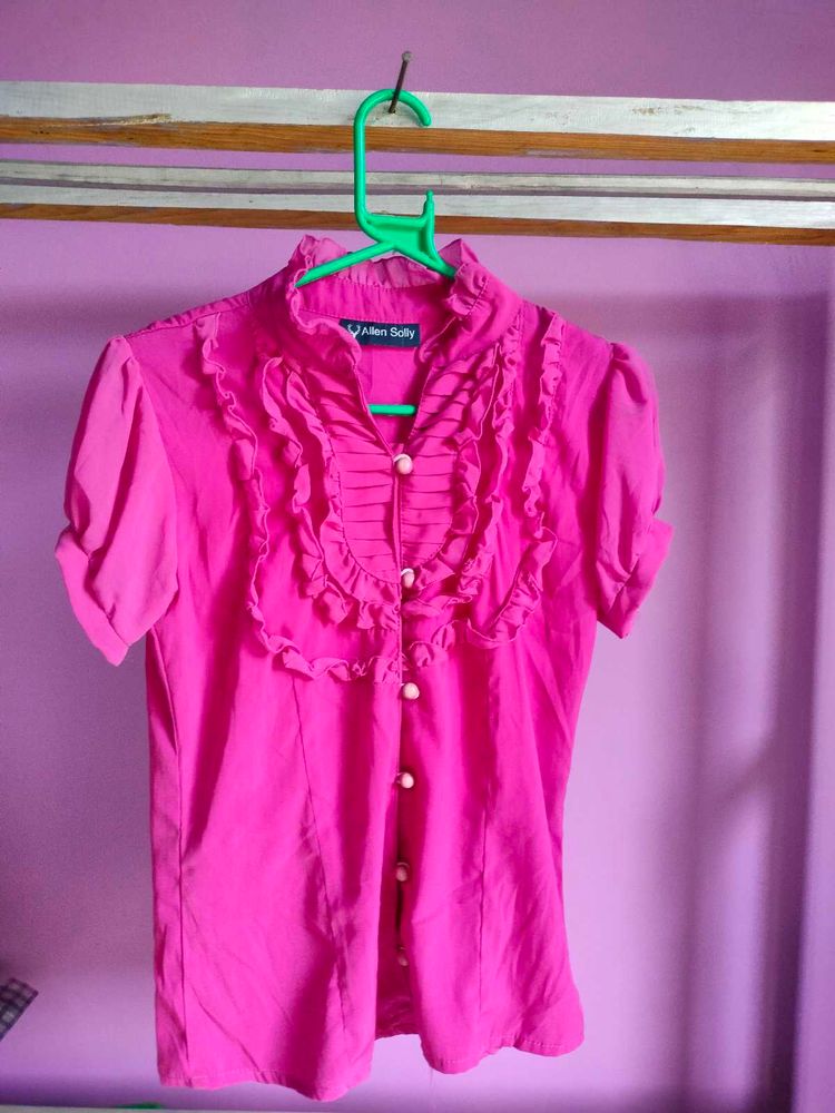 Trendy Woman Pink Ruffles Top