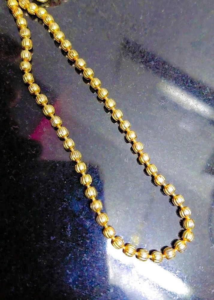 Gold Tone Beaded Necklace