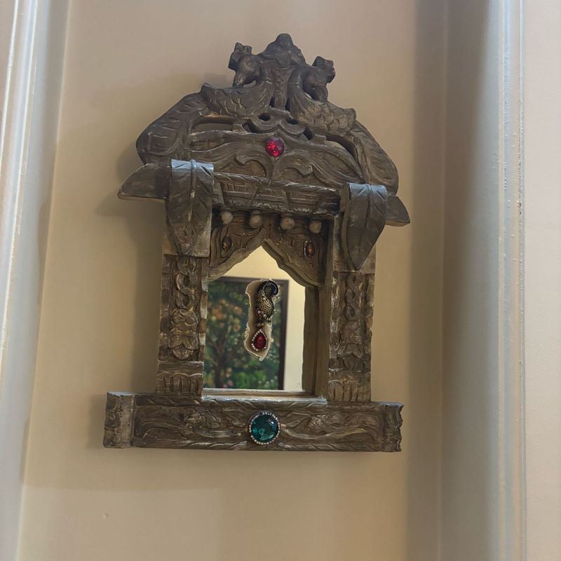 Antique Mirror Decor