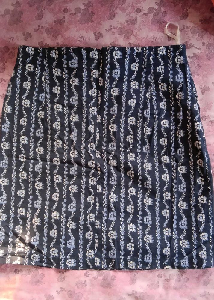 Short Mini