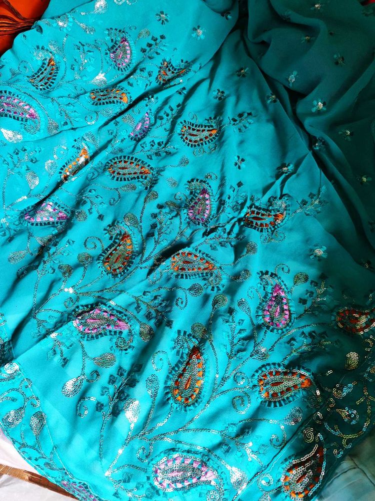 Elegant Teal Paisley Saree