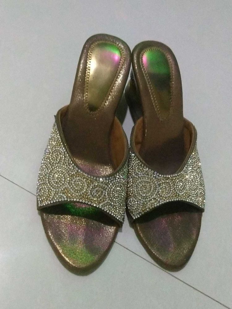 Fancy Chappal