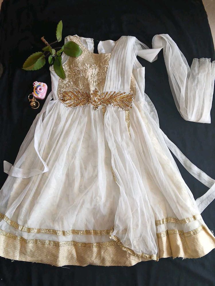 Elegant White &amp; Gold Party Dress