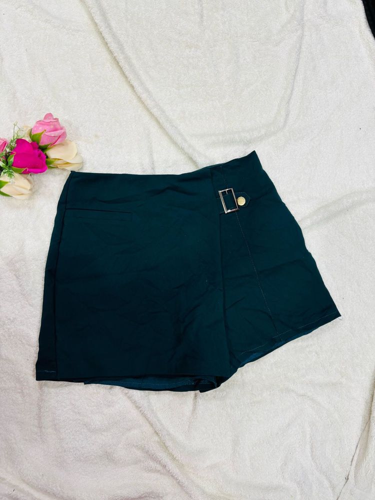 Women Green Skort