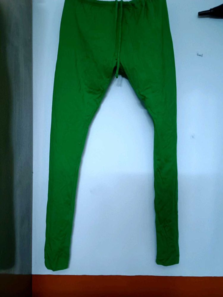 Green Colour Leggings 🟢