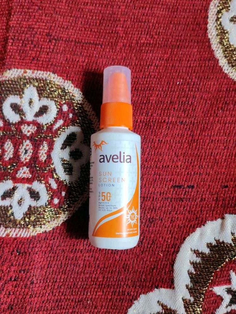 Avelia Sunscreen Lotion