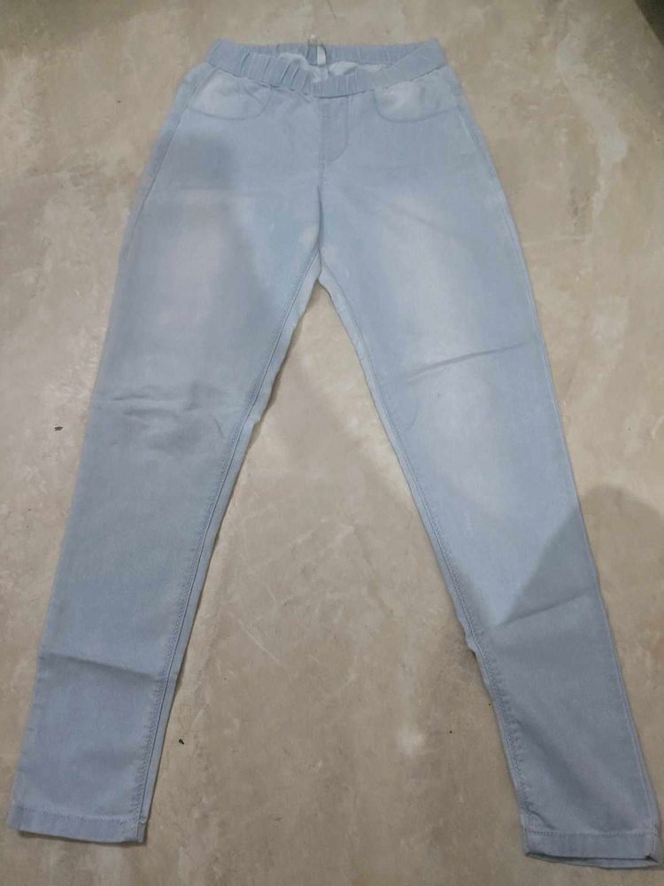 Light Wash Denim Jeans