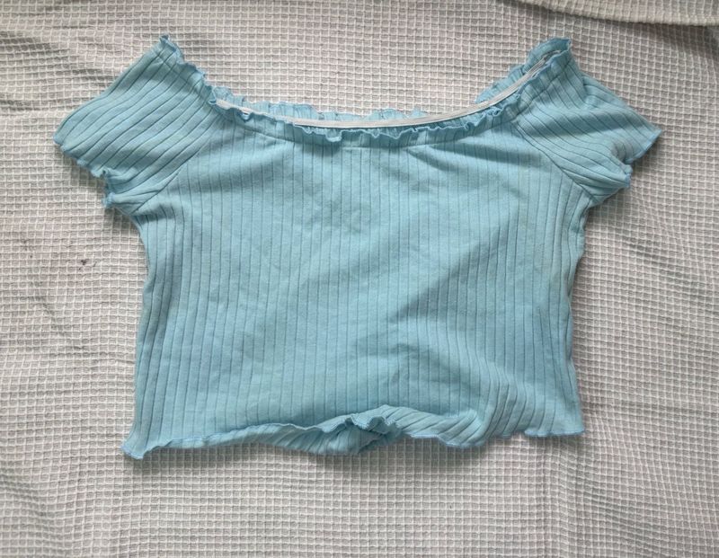 💙 Sky blue ribbed crop
