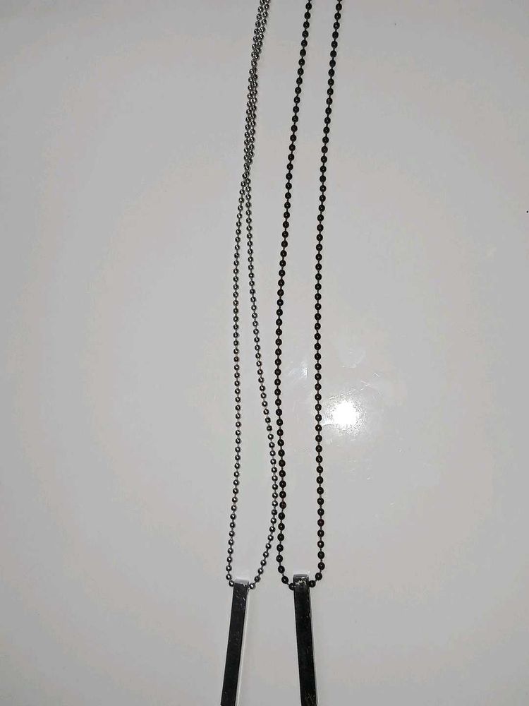 Set of 2 Pendant Necklace