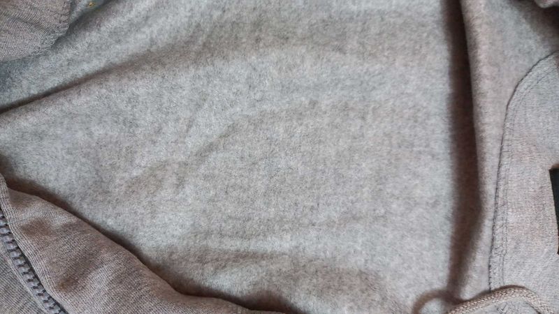 Gray Fleece Zip-Up short Hoodie