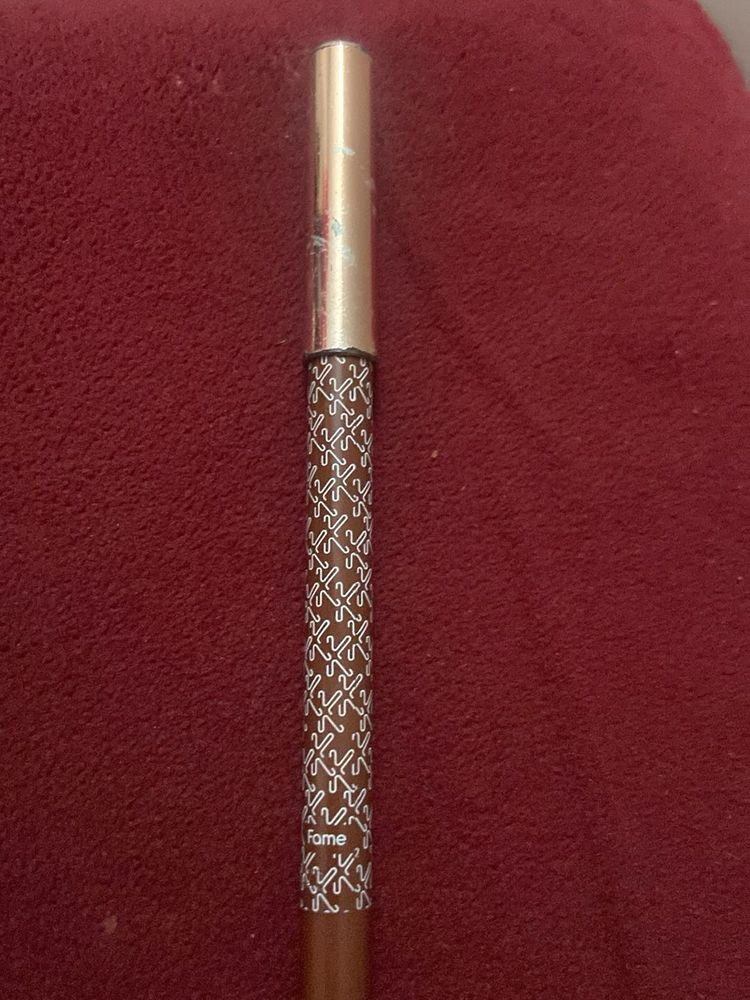 kay beauty matte action lip liner fame