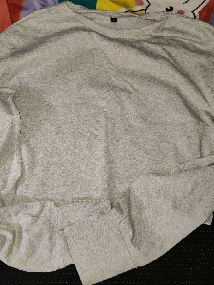 Am Selling Crop Top
