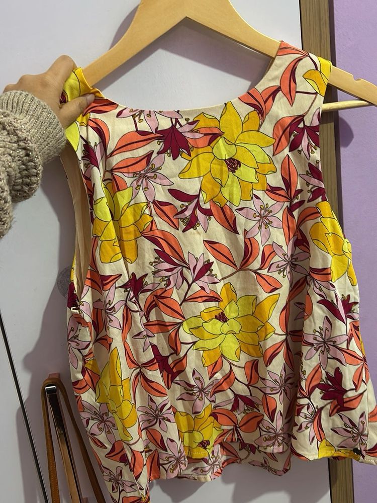 Floral Sleeveless Top