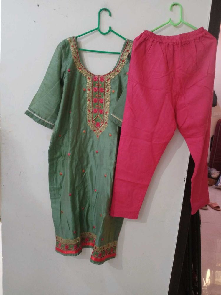 Green &amp; Pink Kurta Set