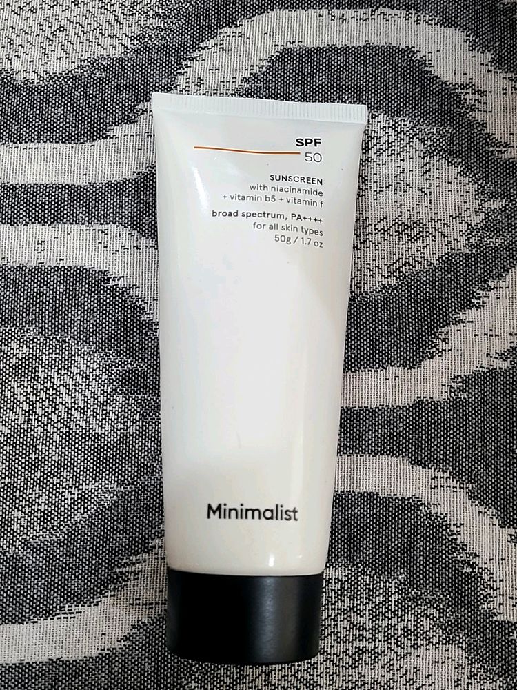 Minimalist Sunscreen 50 Spf Broad Spectrum.
