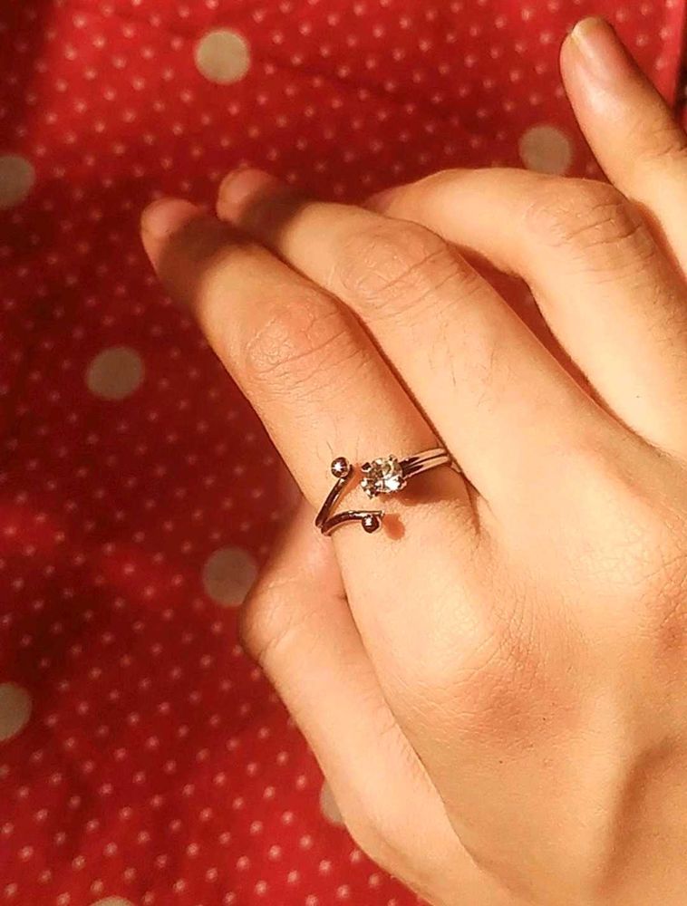 Unique Diamond Ring