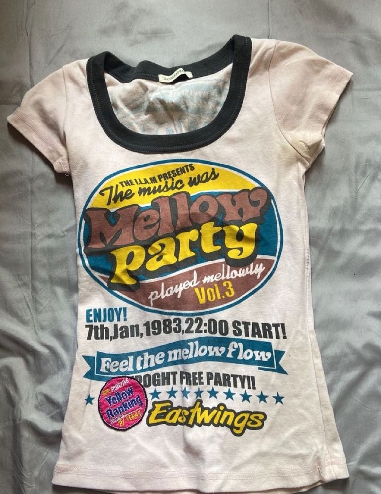 y2k fitted tshirt💋