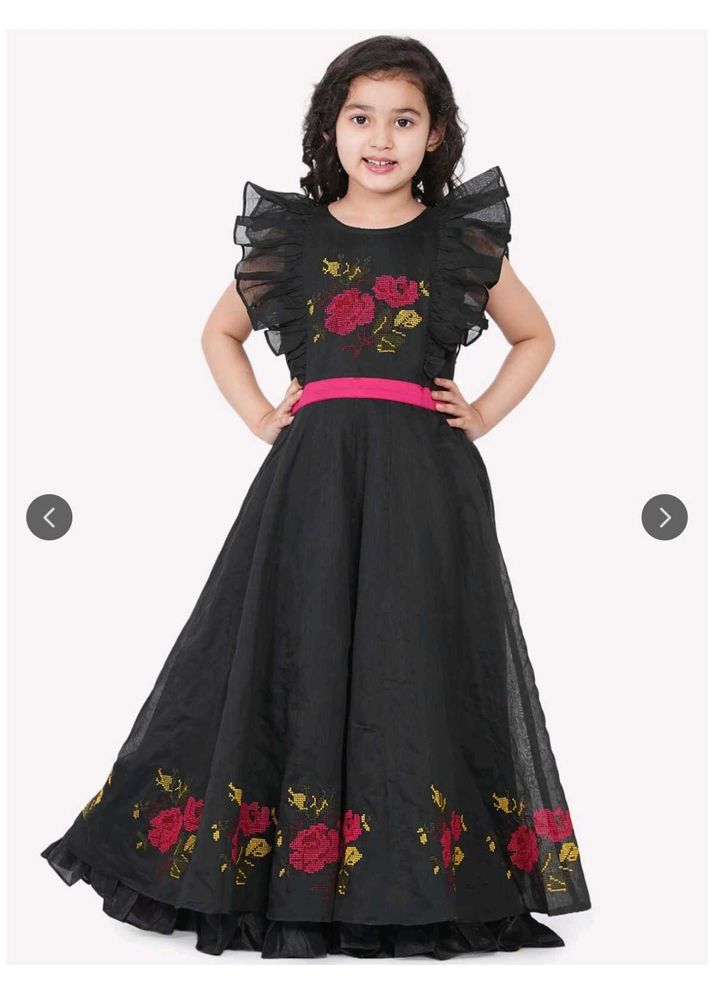 Girls&#39; Black Floral Dress
