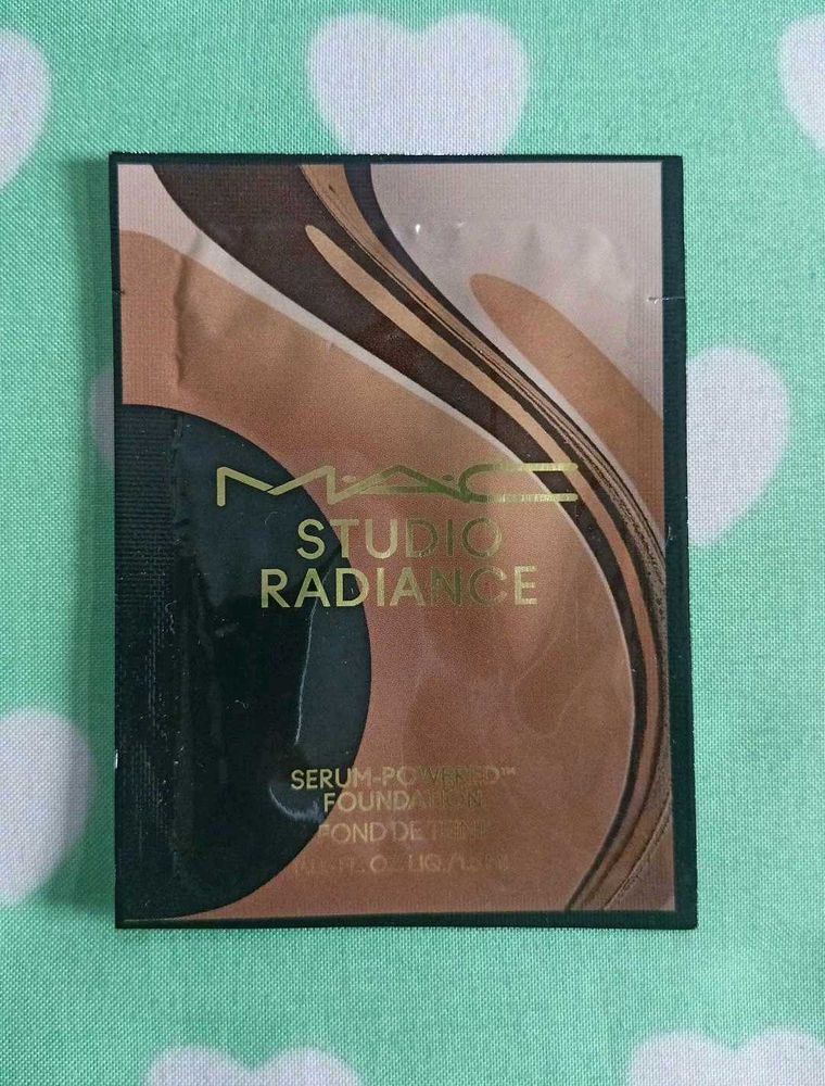 M.A.C Studio Radiance Serum-Powered Foundation