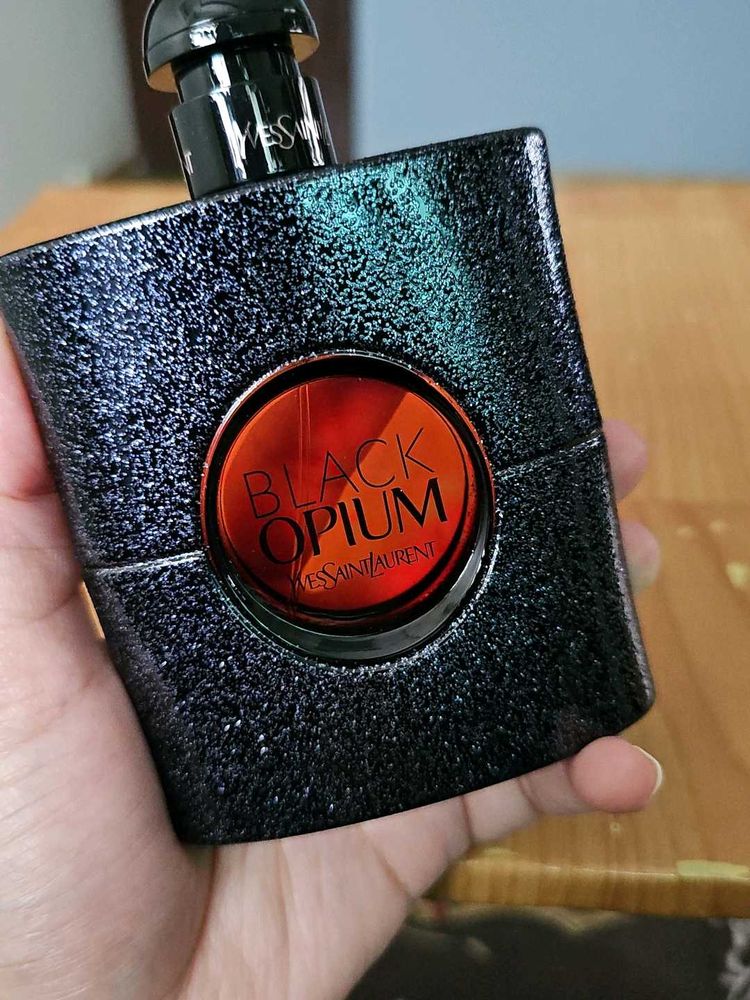 A Very SEDUCTIVE YSL BLACK OPIUM is Back (10ml)