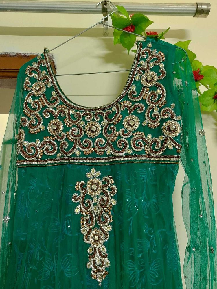 💚☘️ Wedding Beautiful Heavy Work Mehandi Dress