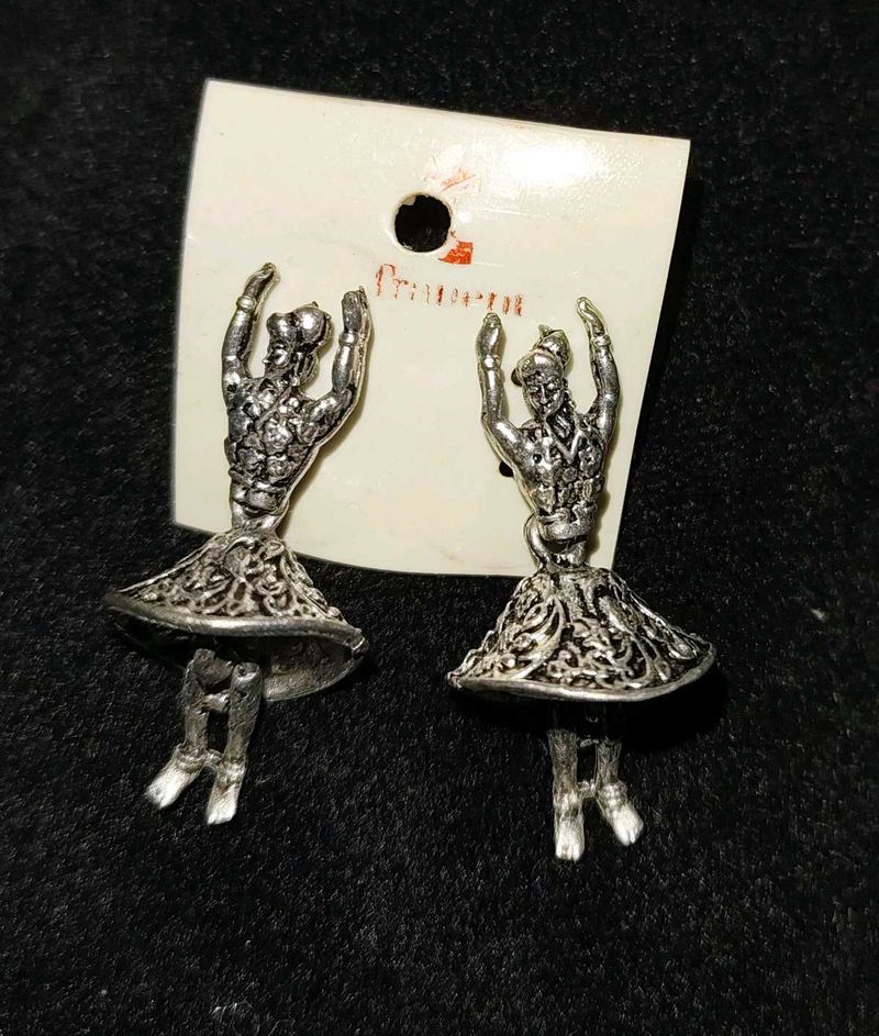Oxidised earings